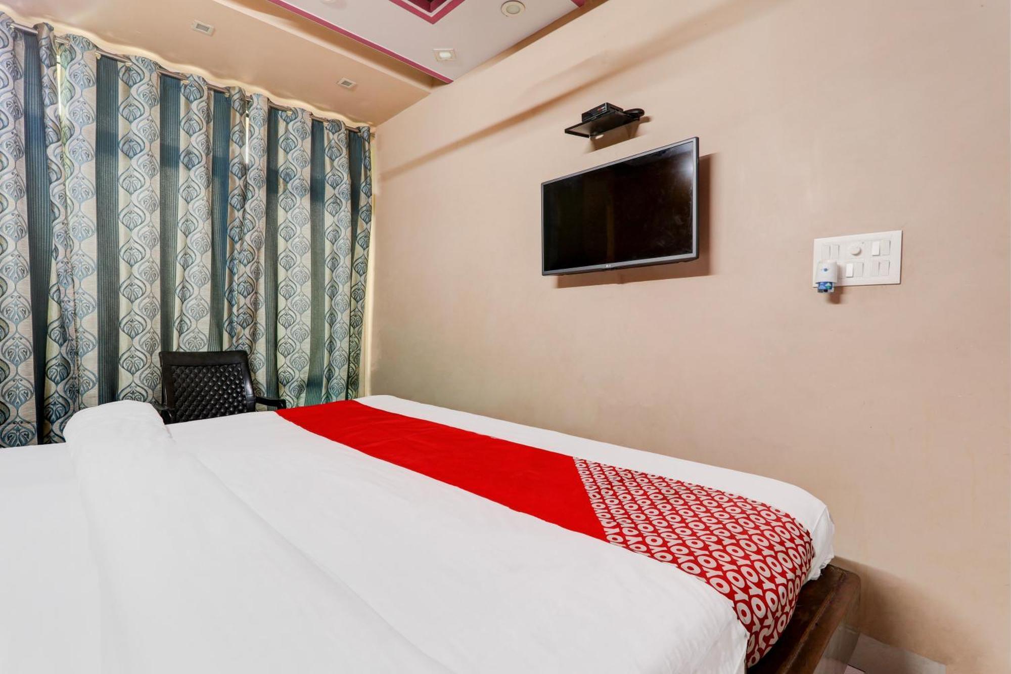 Hotel O Intercity Inn ラクナウ エクステリア 写真